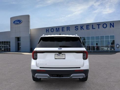 New 2026 Ford Explorer Platinum RWD image 5