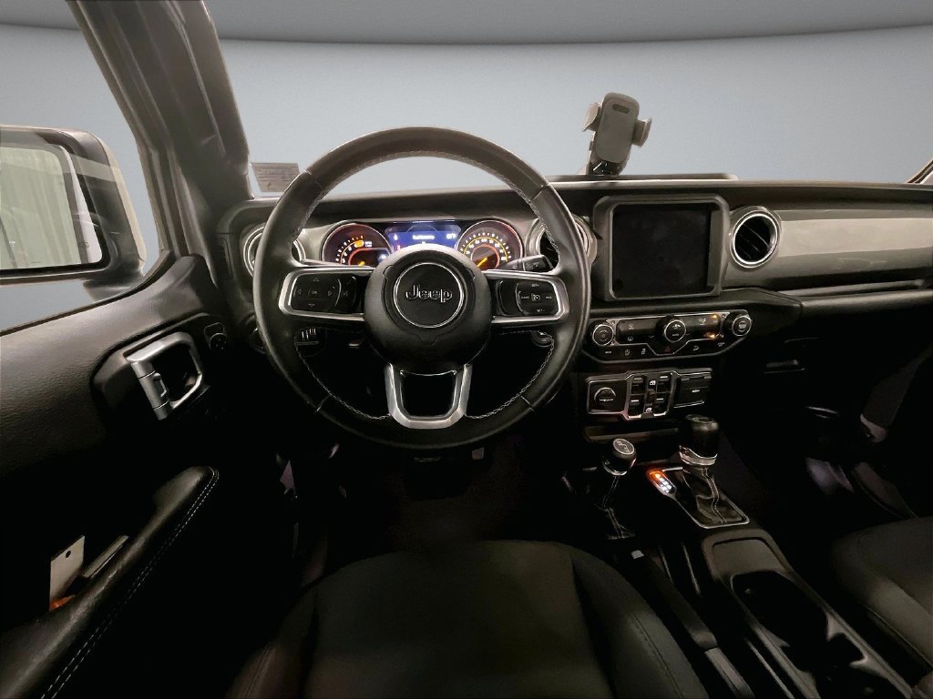 Used 2019 Jeep Wrangler Unlimited Sahara AWD/4WD image 8
