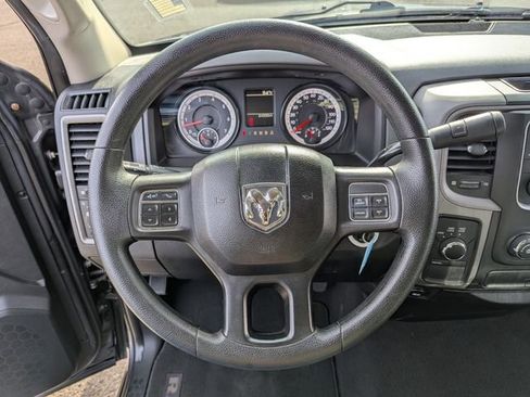 Used 2017 RAM 1500 ST w/ SXT Appearance Group AWD/4WD image 13