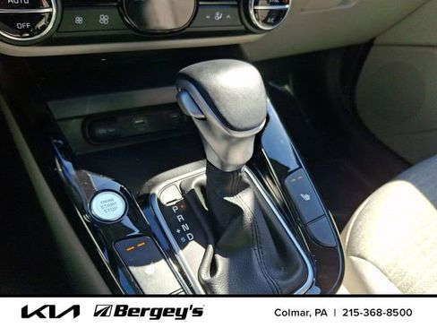 Used 2023 Kia Soul EX image 16