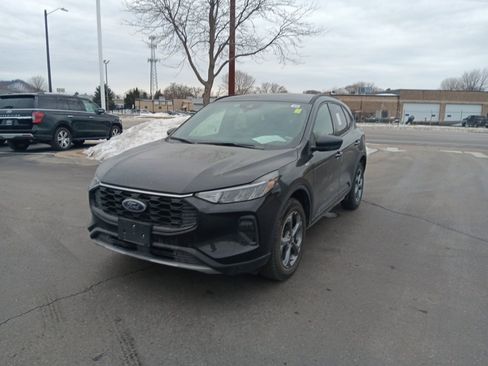 Used 2025 Ford Escape ST-Line image 17