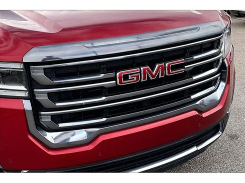 Used 2023 GMC Acadia AT4 image 33