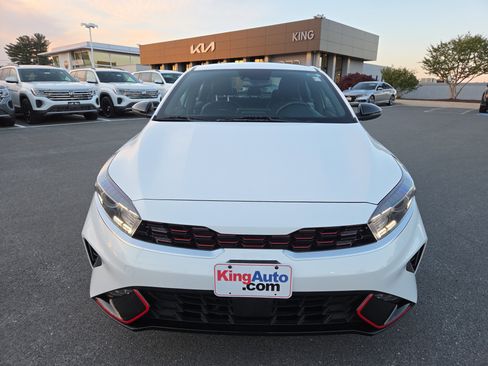 Used 2024 Kia Forte GT-Line image 9