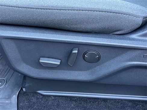 Used 2022 Ford F150 XLT w/ Equipment Group 302A High image 28