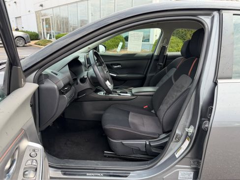 Used 2021 Nissan Sentra SR image 13