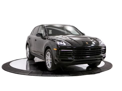 Certified 2023 Porsche Cayenne AWD/4WD image 9