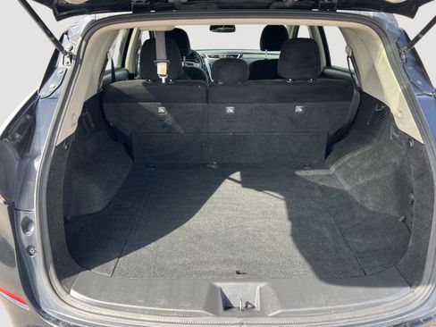 Used 2017 Nissan Murano SV w/ Premium Package image 22