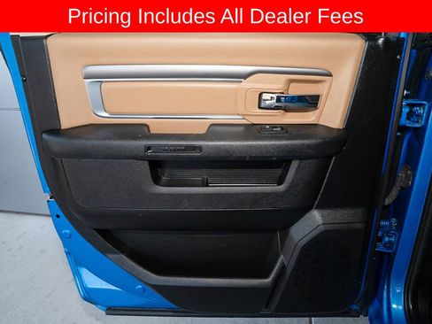 Used 2021 RAM 1500 Classic SLT AWD/4WD image 8