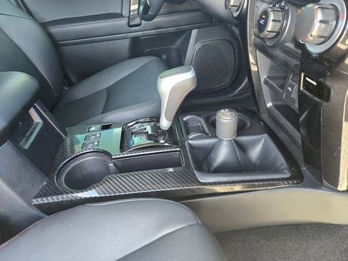 Used 2024 Toyota 4Runner TRD Off-Road Premium w/ Moonroof Package AWD/4WD image 28
