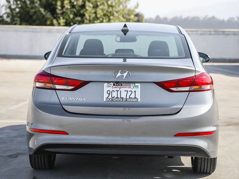Used 2018 Hyundai Elantra Value Edition FWD image 6