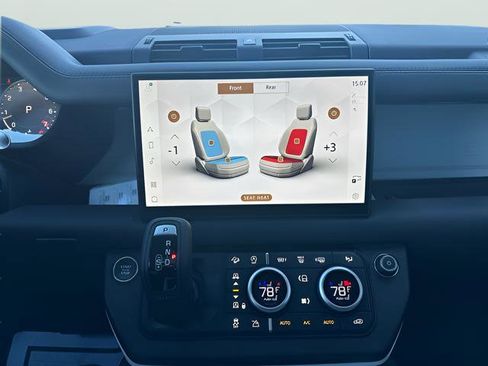 New 2025 Land Rover Defender 110 X-Dynamic SE image 30