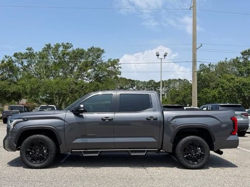 Used 2026 Toyota Tundra SR5 w/ SR5 Convenience Package AWD/4WD image 4