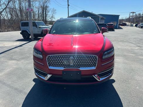 Used 2020 Lincoln Nautilus Reserve w/ Equipment Group 201A image 2