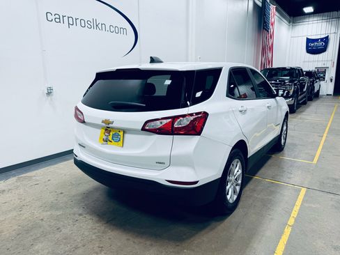 Used 2020 Chevrolet Equinox LS w/ LS Convenience Package image 7