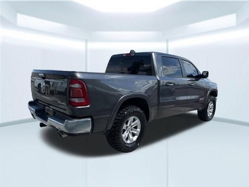 Used 2022 RAM 1500 Laramie AWD/4WD image 7