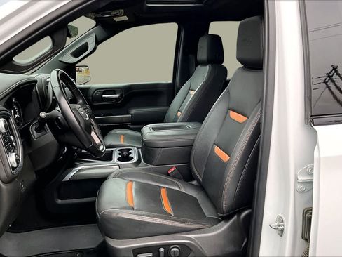 Used 2022 GMC Sierra 1500 AT4 w/ AT4 Premium Package image 11
