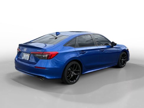 Certified 2024 Honda Civic Sport image 5