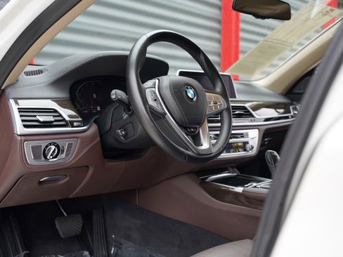 Used 2020 BMW 740i xDrive w/ Cold Weather Package image 13