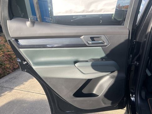 New 2026 GMC Terrain AT4 image 8