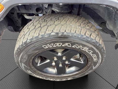 Used 2022 Jeep Wrangler Unlimited Rubicon 4xe w/ Cold Weather Group image 22