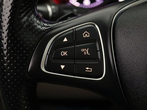 Used 2019 Mercedes-Benz GLC 300 4MATIC image 20
