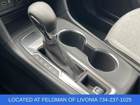 Certified 2024 Chevrolet Equinox LS w/ LS Convenience Package FWD image 15