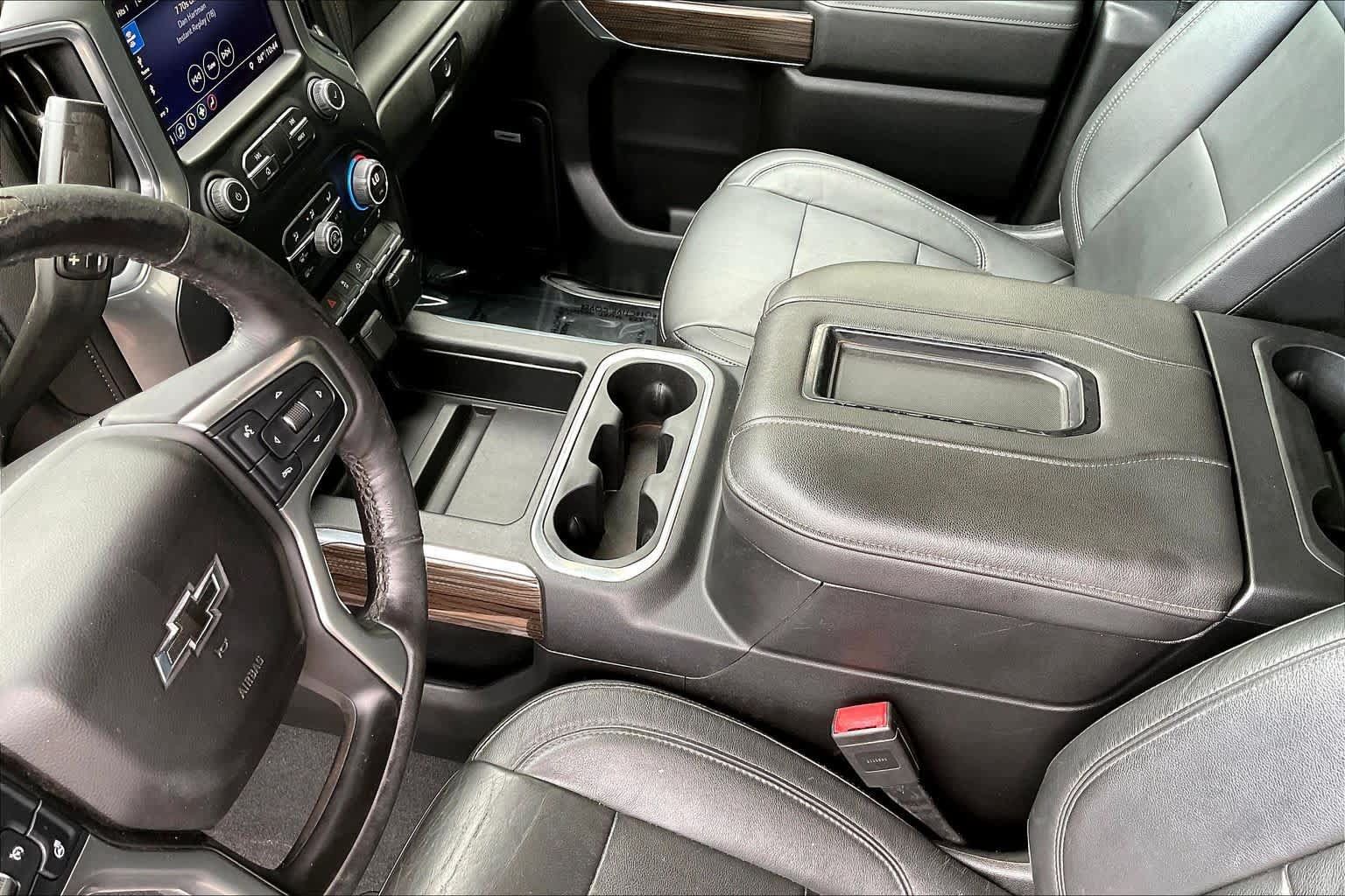 Used 2019 Chevrolet Silverado 1500 RST AWD/4WD image 17