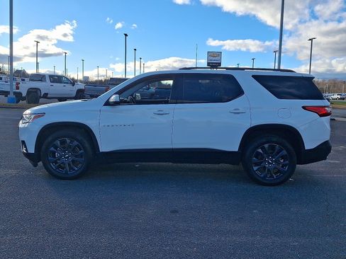 Used 2019 Chevrolet Traverse RS w/ LPO, Floor Liner Package image 7