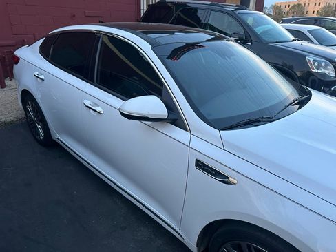 Used 2017 Kia Optima SX image 6