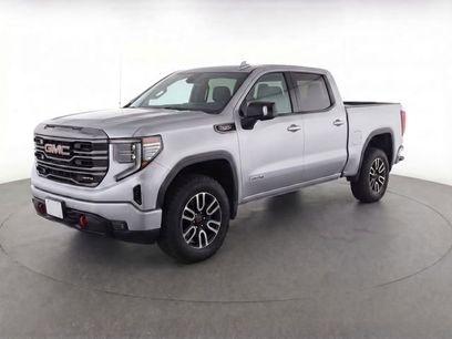 Used 2022 GMC Sierra 1500 AT4 w/ Technology Package