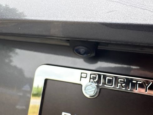 Used 2023 Honda HR-V LX image 29
