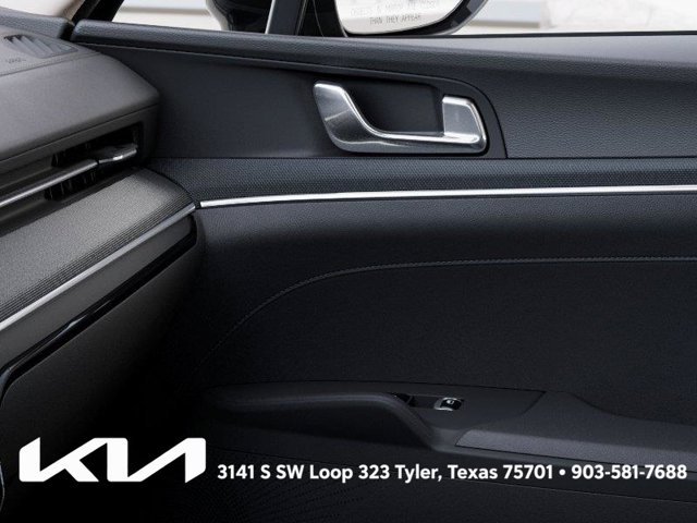 New 2026 Kia K5 LXS FWD image 25
