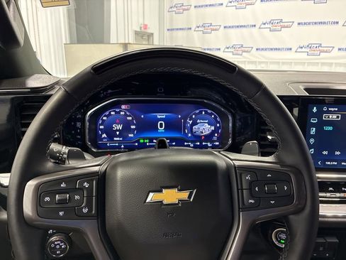 Used 2025 Chevrolet Silverado 1500 High Country w/ Technology Package image 27