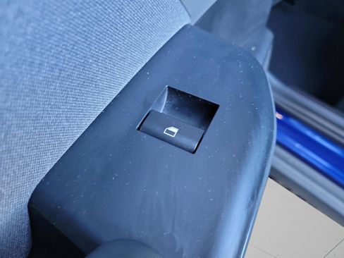 Certified 2025 Kia K4 EX image 21