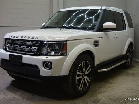 Used 2016 Land Rover LR4 HSE LUX AWD/4WD image 2