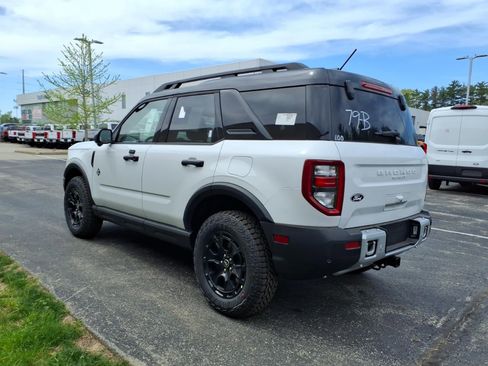 New 2026 Ford Bronco Sport Outer Banks AWD/4WD image 7