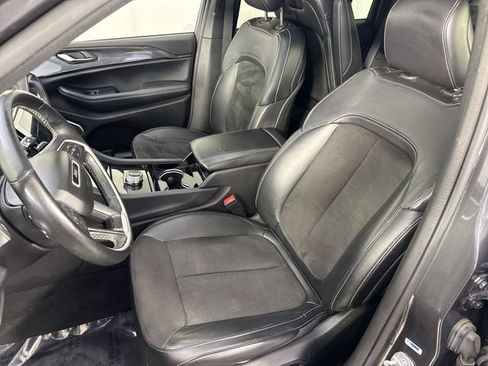 Used 2022 Jeep Grand Cherokee L Laredo AWD/4WD image 20