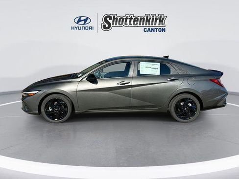 New 2026 Hyundai Elantra Sport image 5