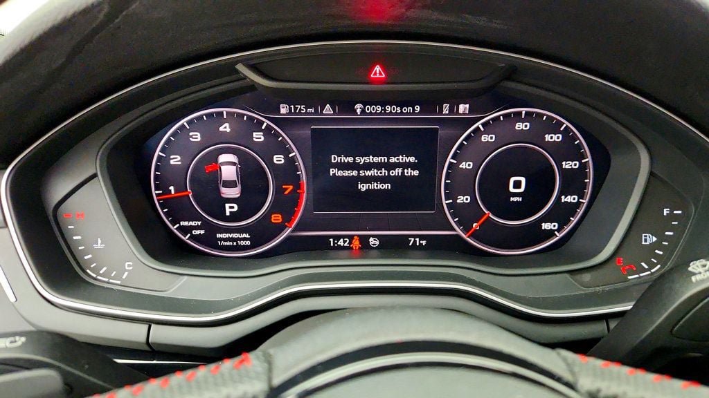 Used 2018 Audi A4 2.0T Premium Plus w/ Premium Plus Package AWD/4WD image 14