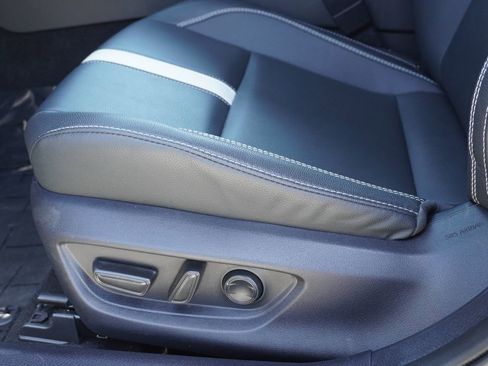 Certified 2025 Toyota Camry SE FWD image 12