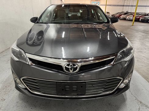 Used 2014 Toyota Avalon XLE image 5
