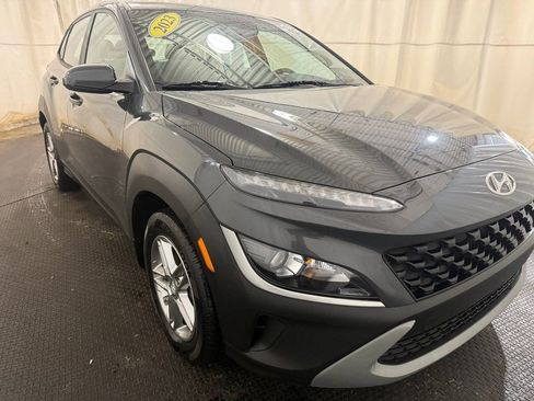 Used 2023 Hyundai Kona SE image 14