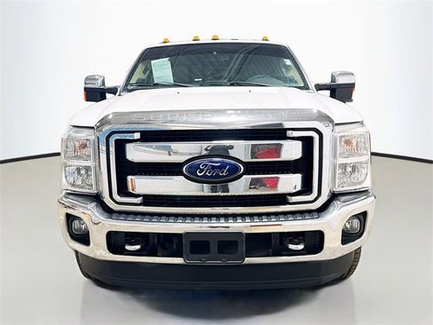Used 2016 Ford F350 Lariat w/ Lariat Ultimate Package image 3