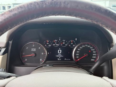 Used 2016 GMC Yukon XL Denali w/ Open Road Package AWD/4WD image 16