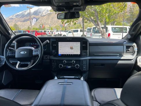 Certified 2025 Ford F350 Platinum AWD/4WD image 18