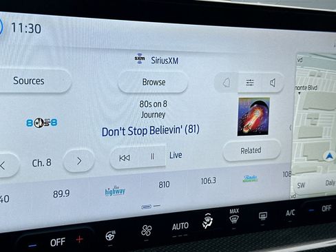 Used 2023 Ford Escape ST-Line w/ Tech Pack #1 image 21