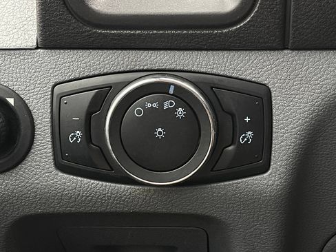 Used 2017 Ford Transit 350 XLT RWD image 21
