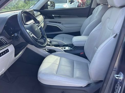 Used 2022 Kia Telluride EX w/ EX Premium Package AWD/4WD image 15