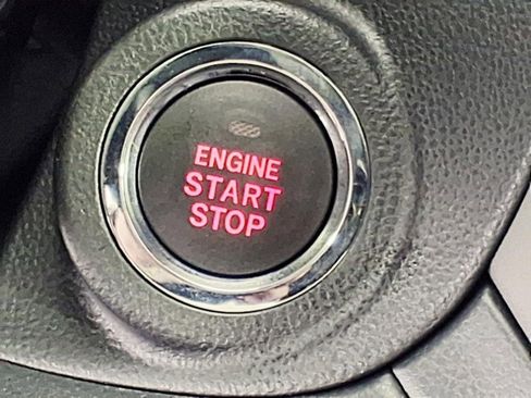 Used 2025 Subaru Outback Onyx Edition image 20