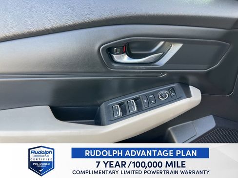 Certified 2023 Honda Accord EX image 18